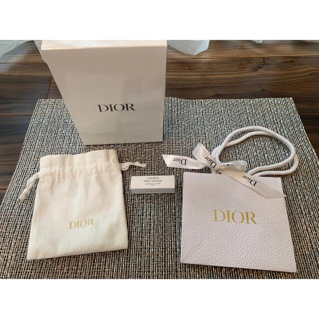 Dior 【未使用】diorノベルティ ノート 試供品香水 巾着 ミニショッパーの通販 by RS クリスチャンディオール Dior ノベルティ 巾着 白 ミニ香水 ジャスミン