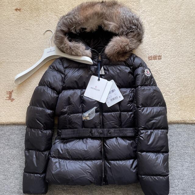 割引価格 MONCLER - クリスマスセール新品☆モンクレールBOEDサイズ2 ...