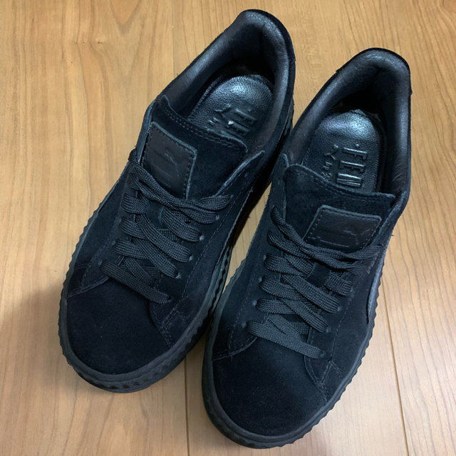 PUMA✖︎FENTYコラボスニーカー PUMA✖︎FENTYコラボスニーカー