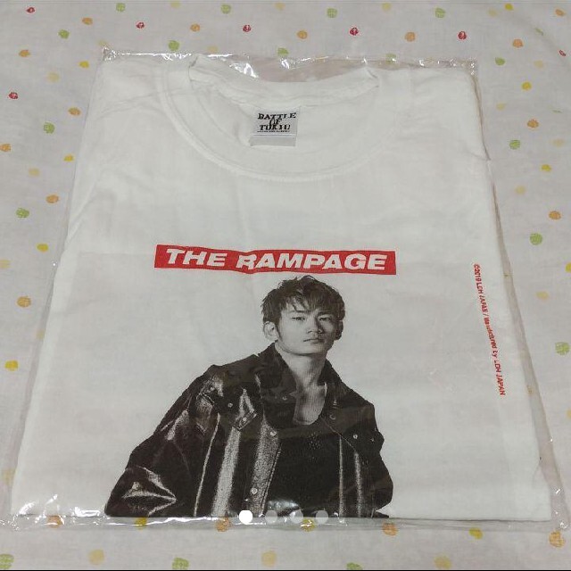 最安値で  THE RAMPAGE - [85]THE RAMPAGE ランページ BOT 浦川翔平 フォトTシャツ ミュージシャン