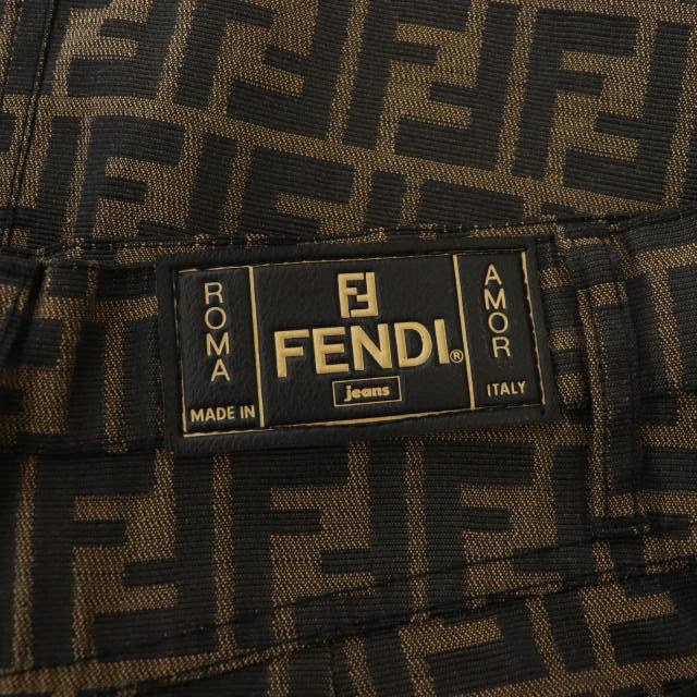 FENDI(フェンディ)のフェンディ ズッカ柄 タイトスカート ひざ丈 I44 茶 黒 ブラウン ブラック レディースのスカート(ひざ丈スカート)の商品写真