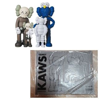 メディコムトイ(MEDICOM TOY)のKAWS FAMILY BROWN/BLUE/WHITE(その他)