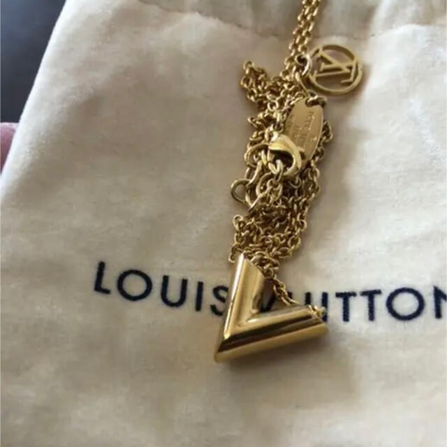 LOUIS VUITTON(ルイヴィトン)のルイヴィトン　ネックレス　ゴールド メンズのアクセサリー(ネックレス)の商品写真