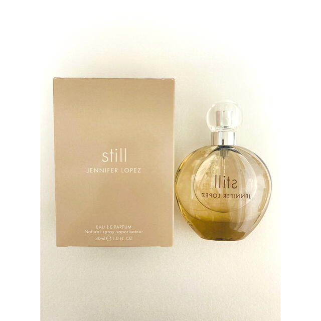 J.Lo(ジェニファーロペス)の【新品・未使用】ジェニファーロペス 香水 still  スティル 30ml コスメ/美容の香水(香水(女性用))の商品写真