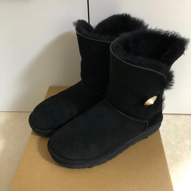 UGG スワロフスキー - ブーツ