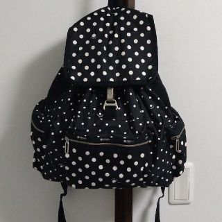 レスポートサック(LeSportsac)のレスポートサック　リュック　ドット柄(リュック/バックパック)