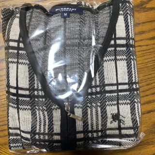 バーバリー(BURBERRY)のかすみ草様専用❣️BURBERRYカーディガン(カーディガン)