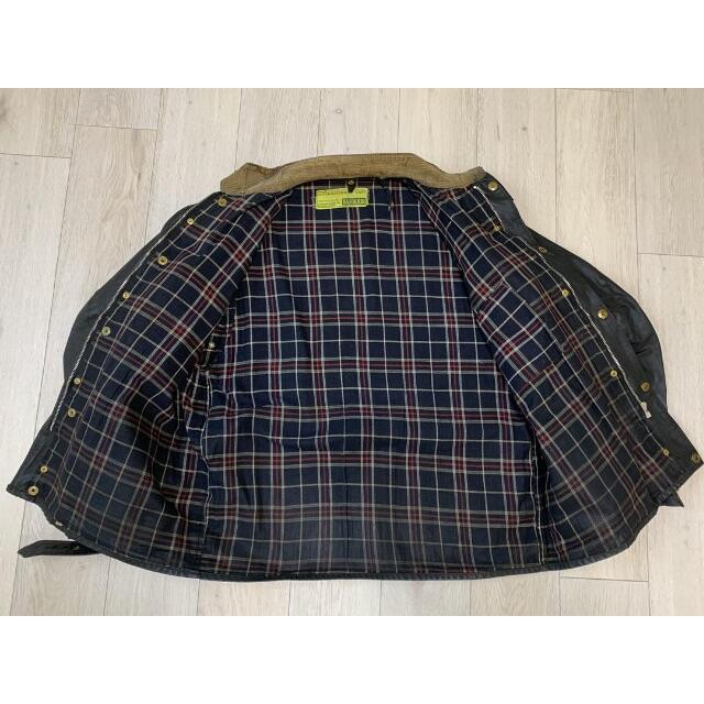 Barbour(バーブァー)のBarbour international C44 黄タグ ミントコンディション メンズのジャケット/アウター(ライダースジャケット)の商品写真