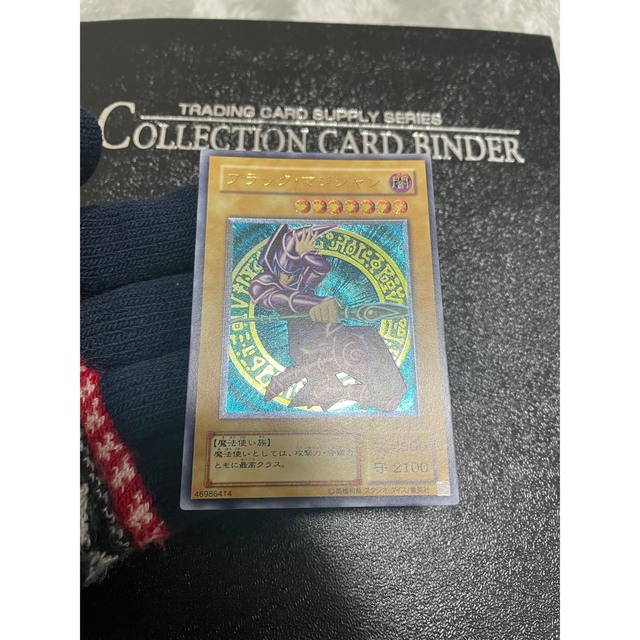 特別オファー 遊戯王 - 遊戯王　ブラックマジシャン　レリーフ　極美品 シングルカード