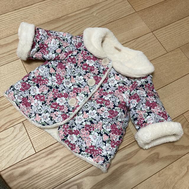 petit main(プティマイン)の花柄アウター　80 キッズ/ベビー/マタニティのベビー服(~85cm)(ジャケット/コート)の商品写真