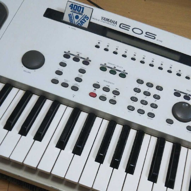 YAMAHA シンセサイザー Eos B700 小室哲哉 TMN YAMAHA シンセサイザー Eos B700 小室哲哉 TMN