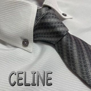 セリーヌ(celine)のセリーヌ　ネクタイ【美品】ブランドロゴ　ストライプ柄　光沢　グレー系(ネクタイ)