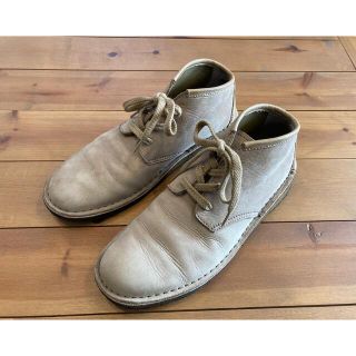 シュプリーム(Supreme)のSUPREME × Clarks Nubuck Desert Boots(ブーツ)