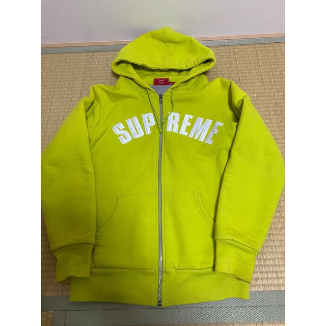 Supreme - 送料込み supreme アーチロゴパーカー ライムS 美品の+