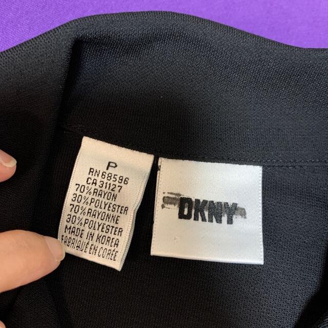 DKNY(ダナキャランニューヨーク)のDKNY ワンピース レディースのワンピース(ひざ丈ワンピース)の商品写真