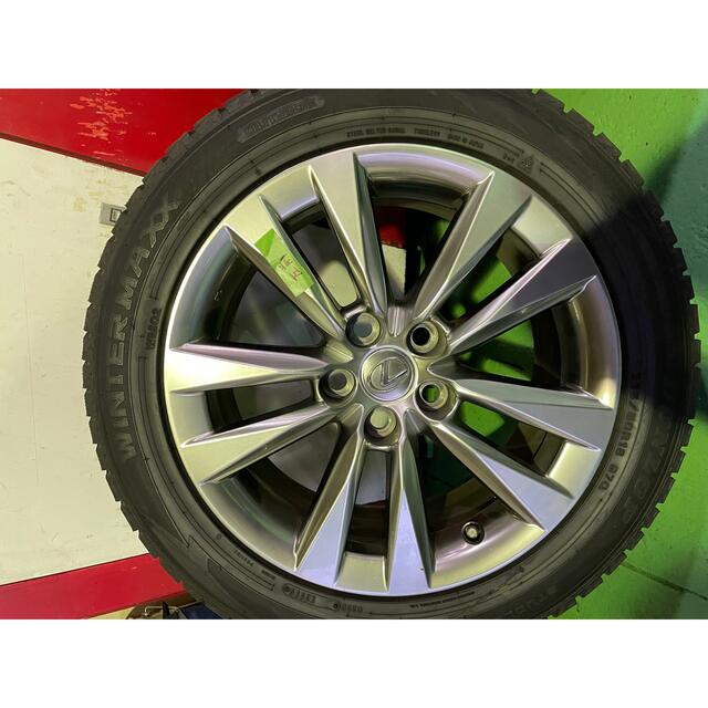 DUNLOP(ダンロップ)のレクサスLS スタッドレスタイヤホイールセット 自動車/バイクの自動車(タイヤ・ホイールセット)の商品写真