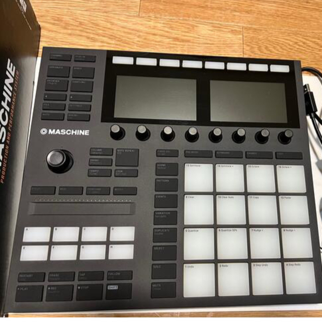 KORG - 美品！MASCHINE MK3 トランスファーID付き！の通販 by Ca ...