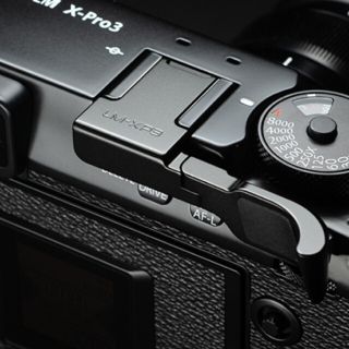 フジフイルム(富士フイルム)のレンズメイト　FUJIFILM X-Pro3 専用サムレスト(その他)