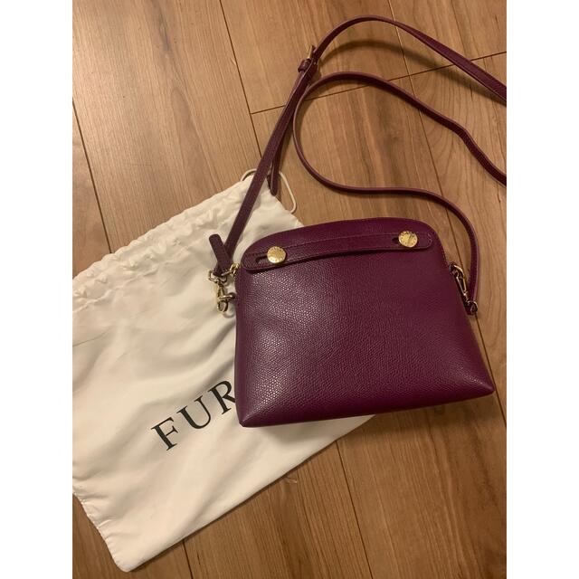 最終値下げ‼︎FURLA フルラパイパーミニショルダーバッグ