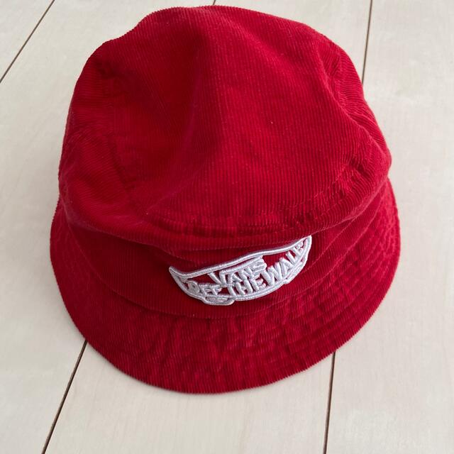 VANS(ヴァンズ)のVANS ハット RED レディースの帽子(ハット)の商品写真