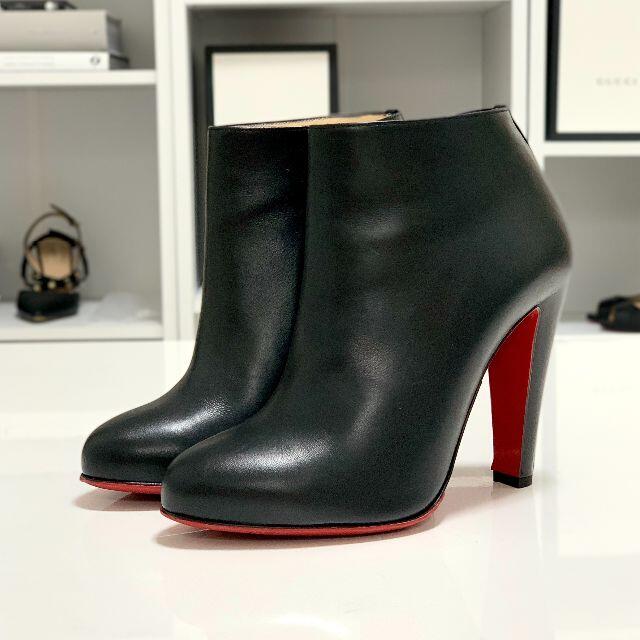 Christian Louboutin(クリスチャンルブタン)の3616 クリスチャンルブタン レザー ショートブーツ ブラック レディースの靴/シューズ(ブーツ)の商品写真