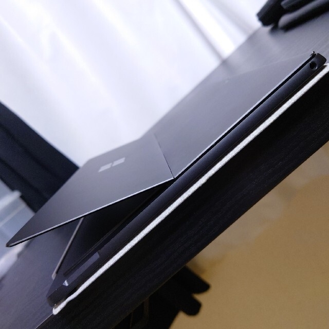 Microsoft メモリ 8G キーボード付 黒の通販 by ひかり｜マイクロソフトならラクマ - Surface Pro6 ブラック 256GB 驚きの安さ