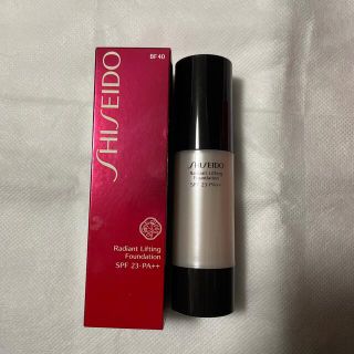 シセイドウ(SHISEIDO (資生堂))のラディアントリフティングファンデーション ベージュオークル20 /  (ファンデーション)