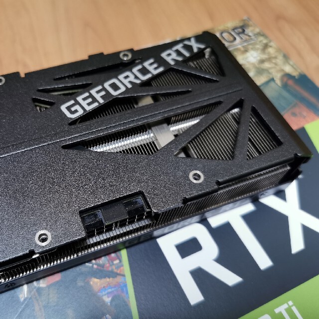 ELSA Geforce RTX 3070ti ERAZOR