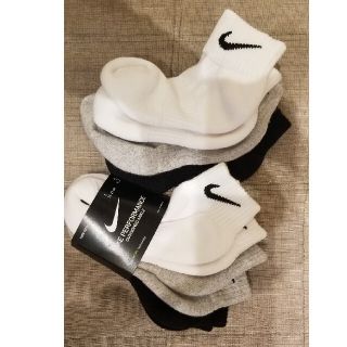 ナイキ(NIKE)のままりん様変わり専用。NIKE　キッズソックス6足セット(靴下/タイツ)