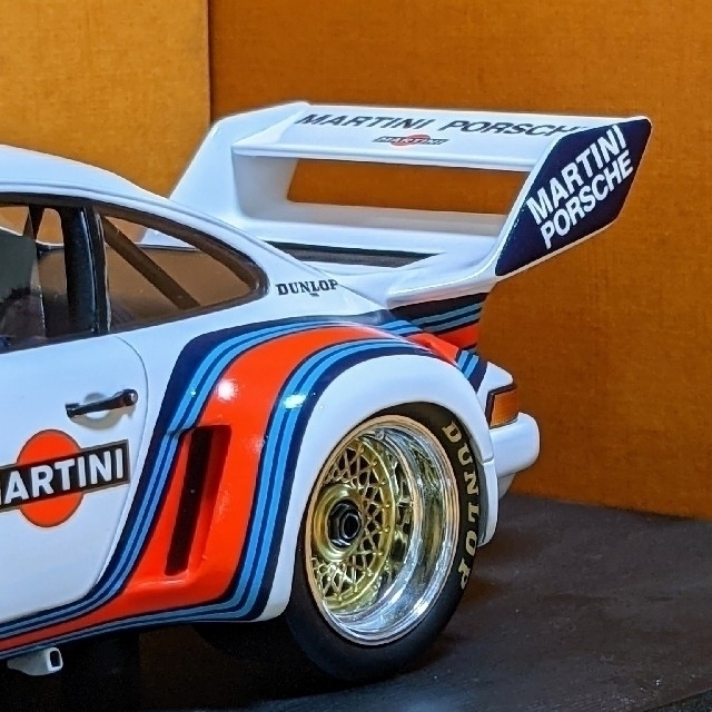 Porsche - 1/18スパーク ポルシェ935マルティニ 1976Vallelunga Porsche - 1/18スパーク ポルシェ935マルティニ 1976Vallelunga