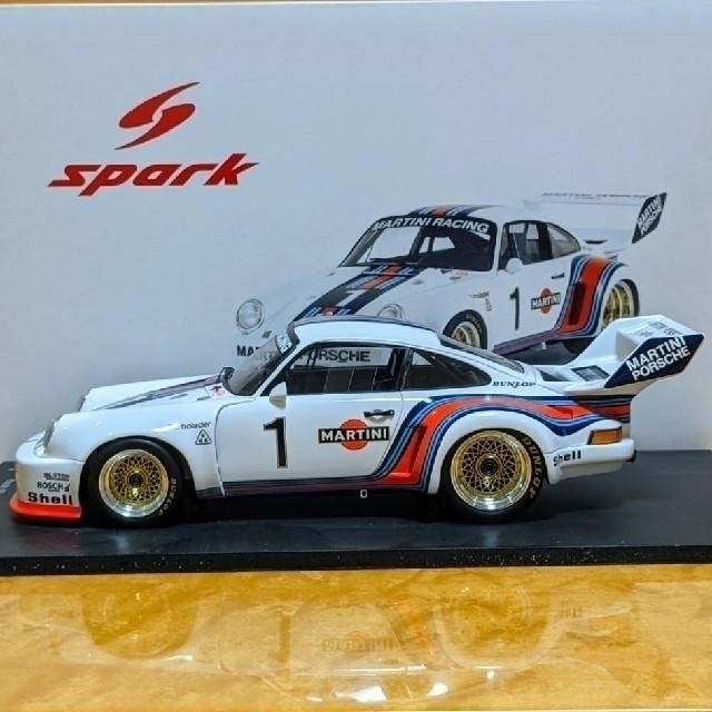 Porsche - 1/18スパーク ポルシェ935マルティニ 1976Vallelunga Porsche - 1/18スパーク ポルシェ935マルティニ 1976Vallelunga