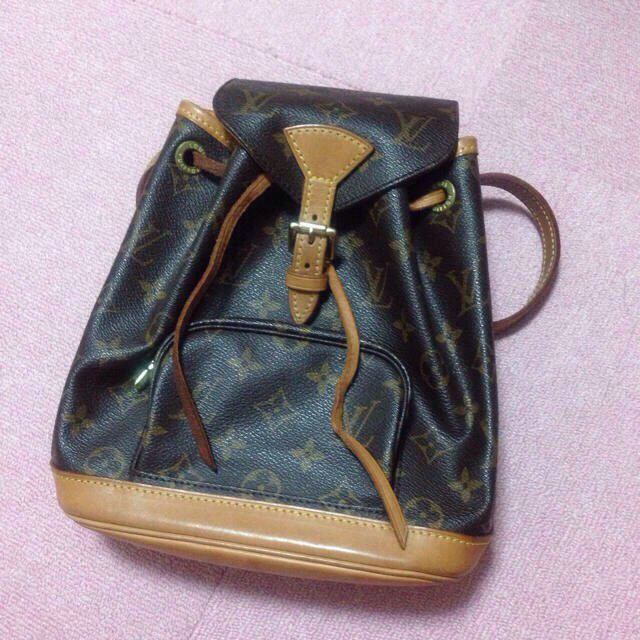 LOUIS VUITTON(ルイヴィトン)のミニモンスリ♡15日までお取り置き中♡ レディースのバッグ(リュック/バックパック)の商品写真