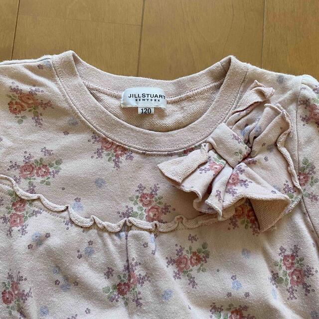 JILLSTUART(ジルスチュアート)のジルスチュアート　花柄トレーナー キッズ/ベビー/マタニティのキッズ服女の子用(90cm~)(Tシャツ/カットソー)の商品写真