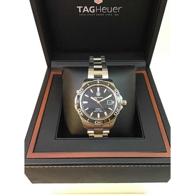 タグホイヤー Tag Heuer アクアレーサー キャリバー5