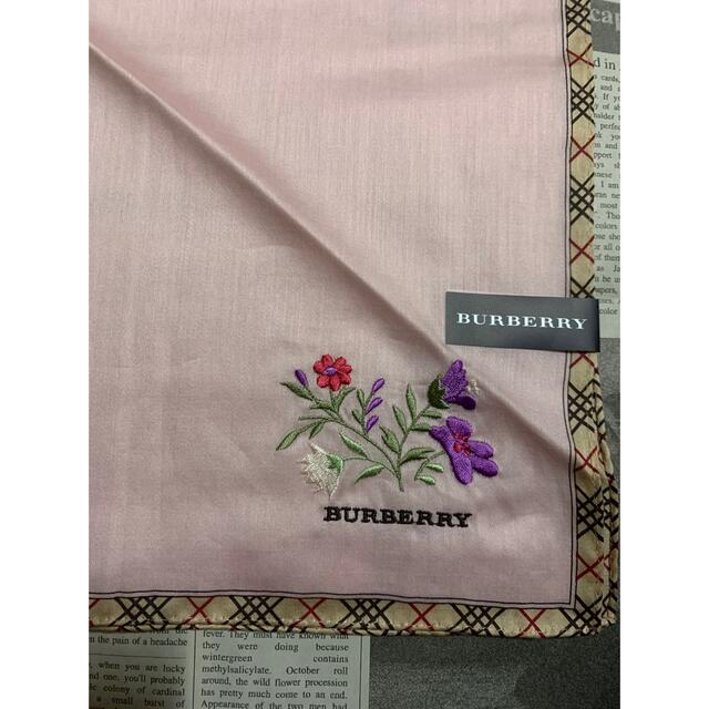 BURBERRY(バーバリー)のバーバリー　刺繍ハンカチスカーフセット レディースのファッション小物(ハンカチ)の商品写真