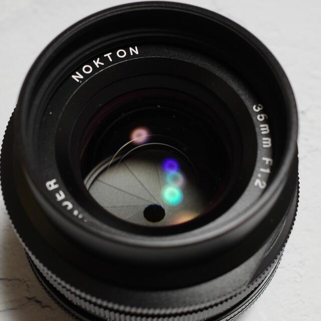 フォクトレンダー NOKTON 35mm F1.2 X-mount スマホ/家電/カメラのカメラ(レンズ(単焦点))の商品写真