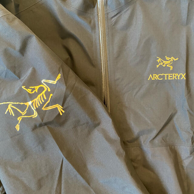 ARC'TERYX(アークテリクス)のARC'TERYX × BEAMS アークテリクス ゼータSL マウンテンパーカ メンズのジャケット/アウター(マウンテンパーカー)の商品写真