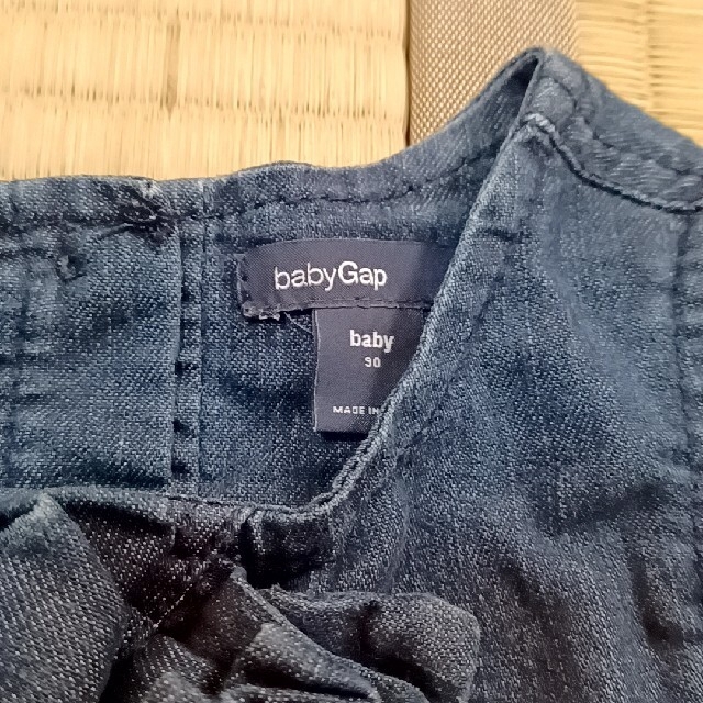 babyGAP(ベビーギャップ)の☆値下げ☆babyGAP【110】ワンピース　★おまけ付き★ キッズ/ベビー/マタニティのキッズ服女の子用(90cm~)(ワンピース)の商品写真