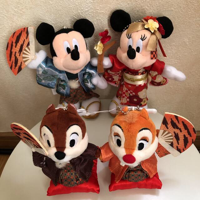 チップ&デール(チップアンドデール)のディズニー　お正月　ぬいばセット エンタメ/ホビーのおもちゃ/ぬいぐるみ(キャラクターグッズ)の商品写真