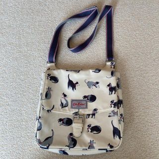 キャスキッドソン(Cath Kidston)のCath Kidstonショルダーバッグ(猫柄モデル)(ショルダーバッグ)