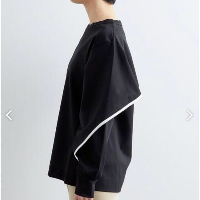 Adam et Rope'(アダムエロぺ)の【J.C.M】ジェイシーエム　CAPE BLOUSE レディースのトップス(シャツ/ブラウス(長袖/七分))の商品写真