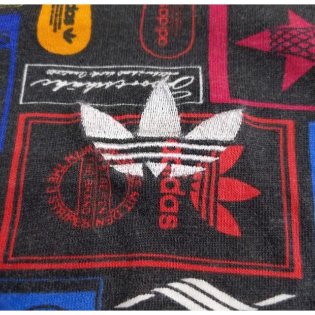 adidas(アディダス)のアディダス adidas 総柄 Tシャツ 刺繍ロゴ トレフォイル マルチカラー メンズのトップス(Tシャツ/カットソー(半袖/袖なし))の商品写真