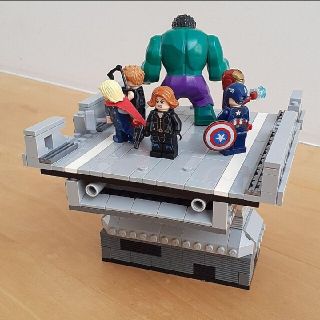 レゴ マーベル アベンジャーズ ジオラマ アイアンマン ハルク ソー ホークアイ レゴ マーベル アベンジャーズ ジオラマ アイアンマン ハルク ソー ホークアイ