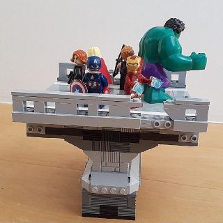 レゴ マーベル アベンジャーズ ジオラマ アイアンマン ハルク ソー ホークアイ レゴ マーベル アベンジャーズ ジオラマ アイアンマン ハルク ソー ホークアイ
