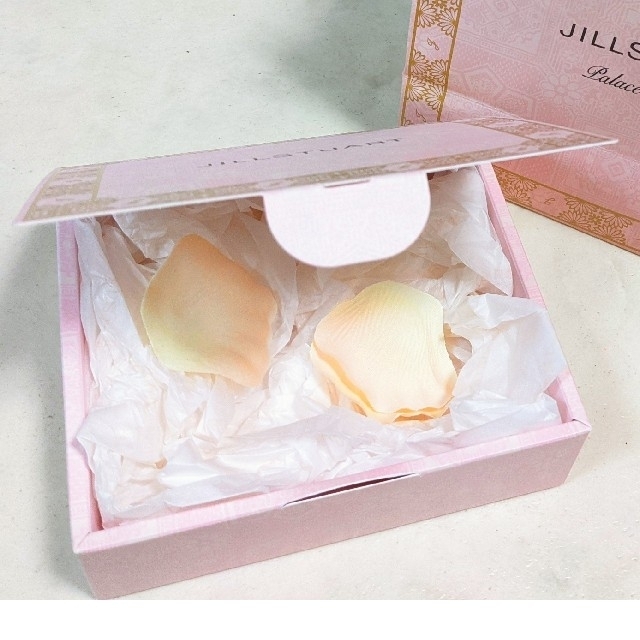 JILLSTUART(ジルスチュアート)のジルスチュアート　2021クリスマスコフレ空き箱 レディースのバッグ(ショップ袋)の商品写真