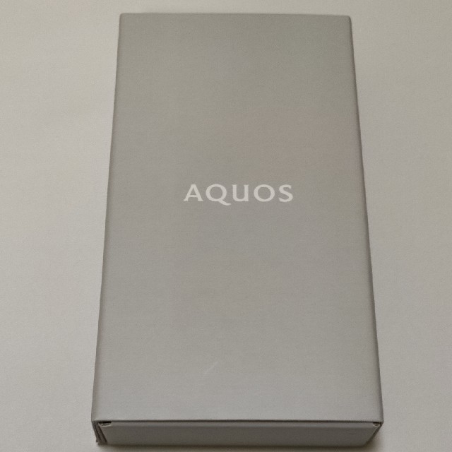 AQUOS(アクオス)の【新品未開封】 AQUOS sense6 SIMフリー 64GB ライトカッパー スマホ/家電/カメラのスマートフォン/携帯電話(スマートフォン本体)の商品写真