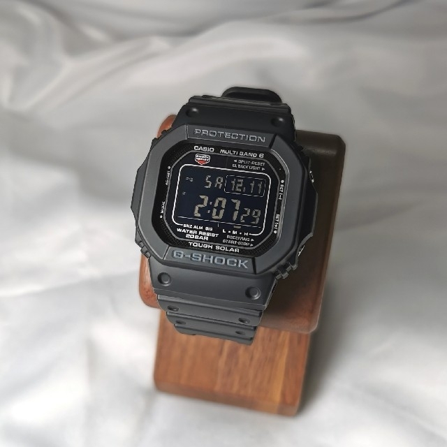 CASIO G-SHOCK GW-M5610-1BJF　電波ソーラー