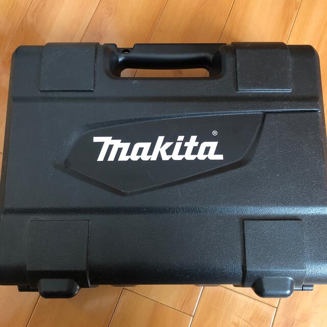Makita(マキタ)のマキタ　MTD001DSX　14.4V　充電式インパクトドライバ　フルセット スポーツ/アウトドアの自転車(工具/メンテナンス)の商品写真