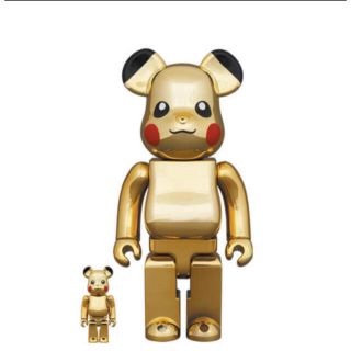 メディコムトイ(MEDICOM TOY)のBE@RBRICK ピカチュウ GOLD CHROME Ver.(2021)(キャラクターグッズ)