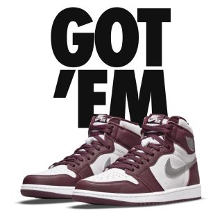 ナイキ(NIKE)のNIKE JORDAN 1 エアジョーダン 1 Bordeaux 27.5(スニーカー)